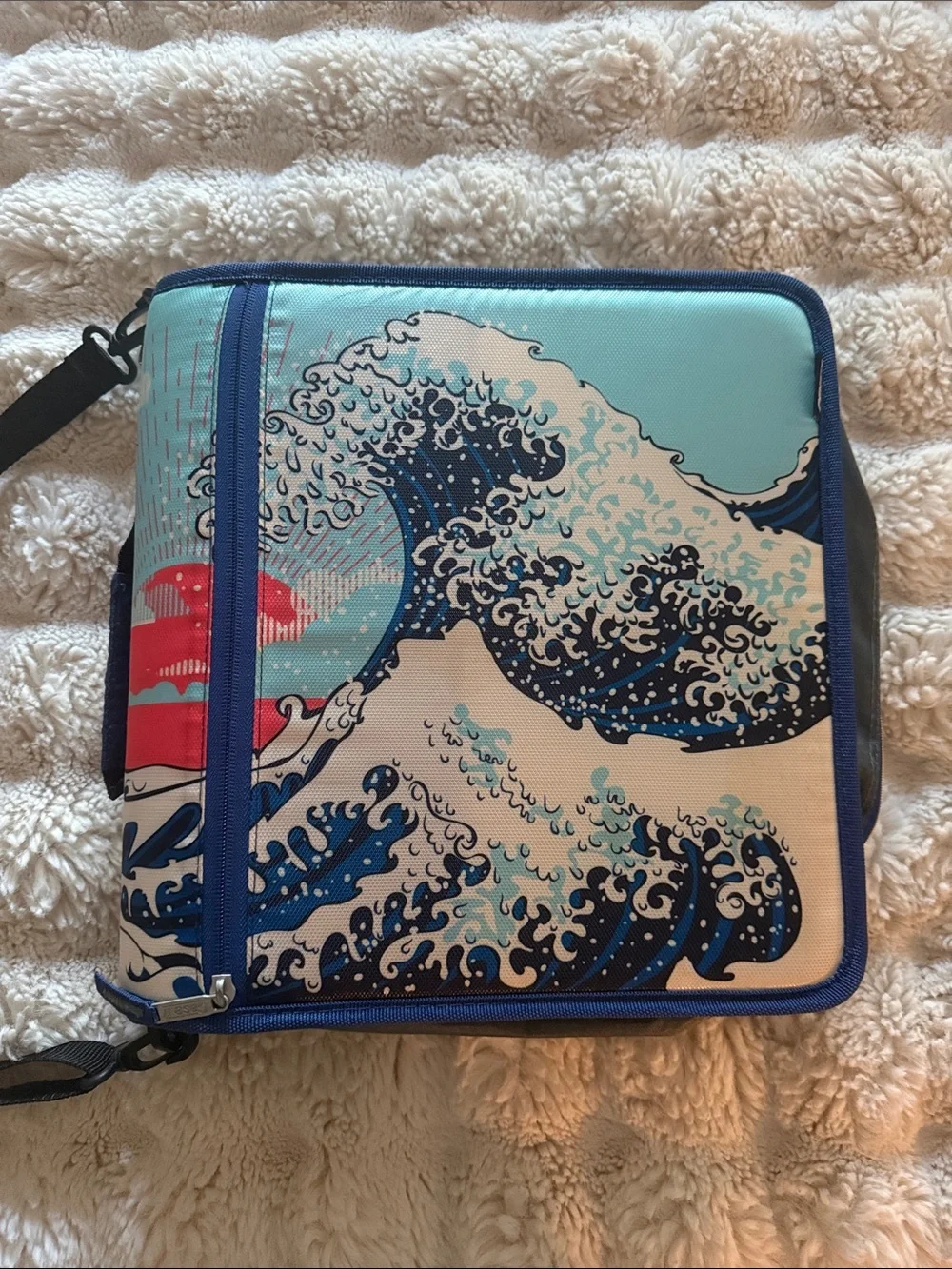 Case it 3 ring binder Japanese Blue Wave.  Like new. Never used.